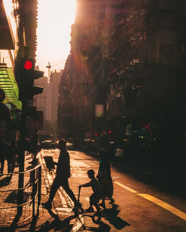 Photograph from the HarryPixel archive, frame 225.