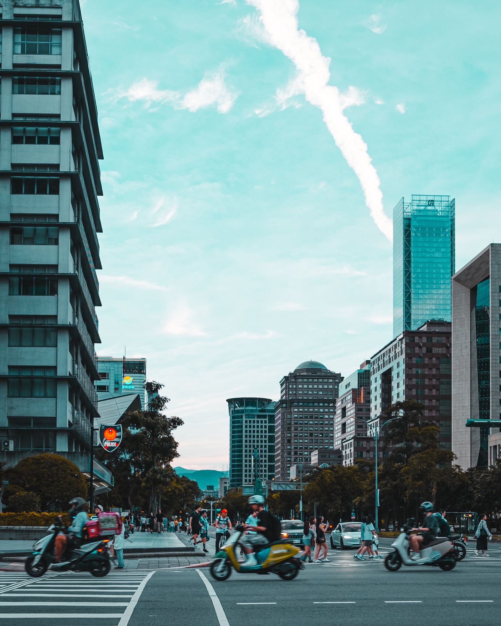 A Taipei street leading toward Taipei 101.